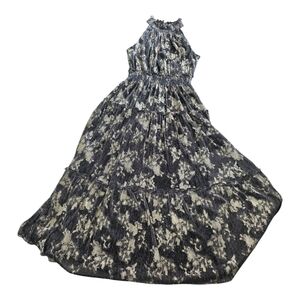 Taylor‎ Black and Cream Floral Maxi Dress